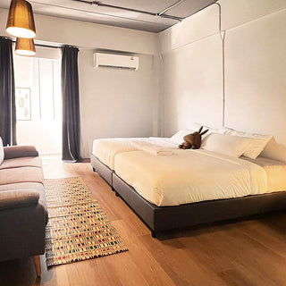 🌿 Human Touch Room – A Cozy Hideout Filled with Art and Warmth