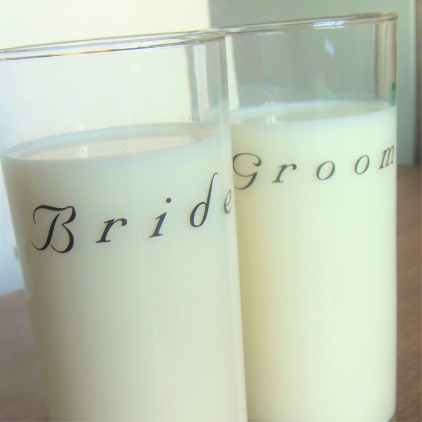 BRIDE&GROOM GLASS SET-Human Touch Official